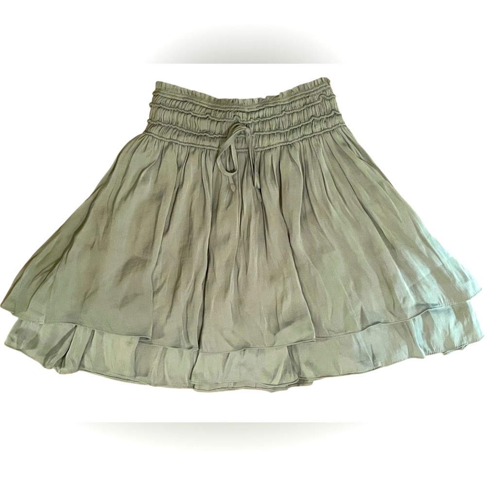 Pretty TIERED SKIRT by She + Sky size Small